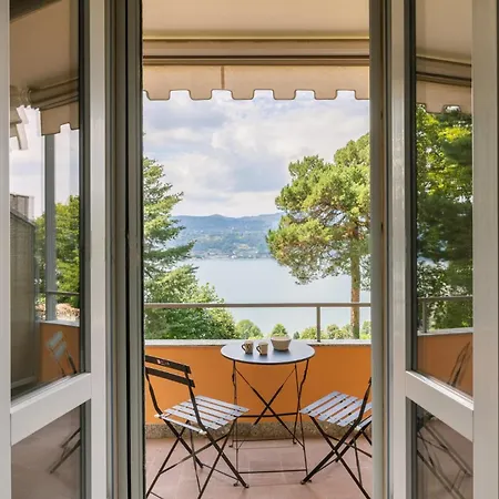 La Casa Di Giulia - Apartment Ranco